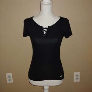 Hollister ribbed t-shirt with Tie in the front